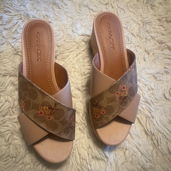 Wedge Sandals tan pale blush crisscross leather - Picture 7 of 11